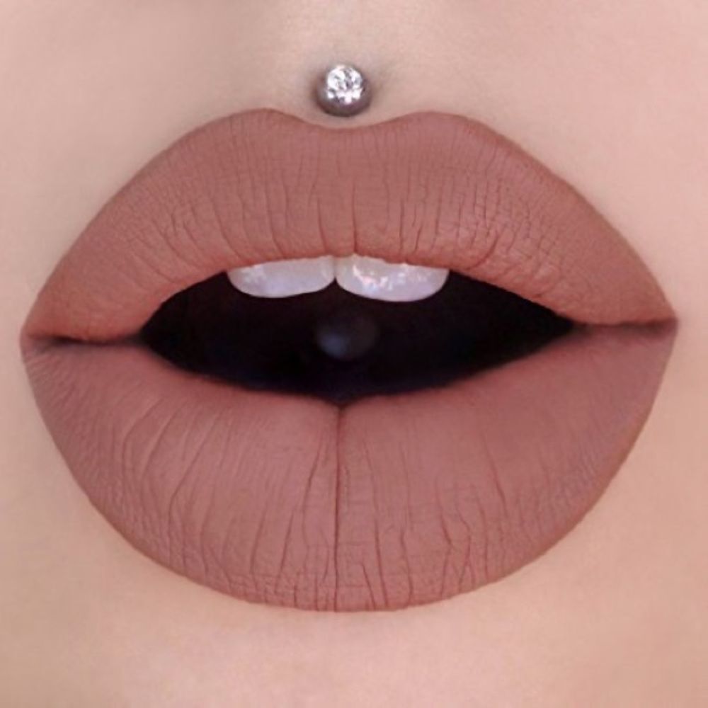 Jeffree Star CELEBRITY SKIN Velour Liquid Lipstick - Picture 1 of 5